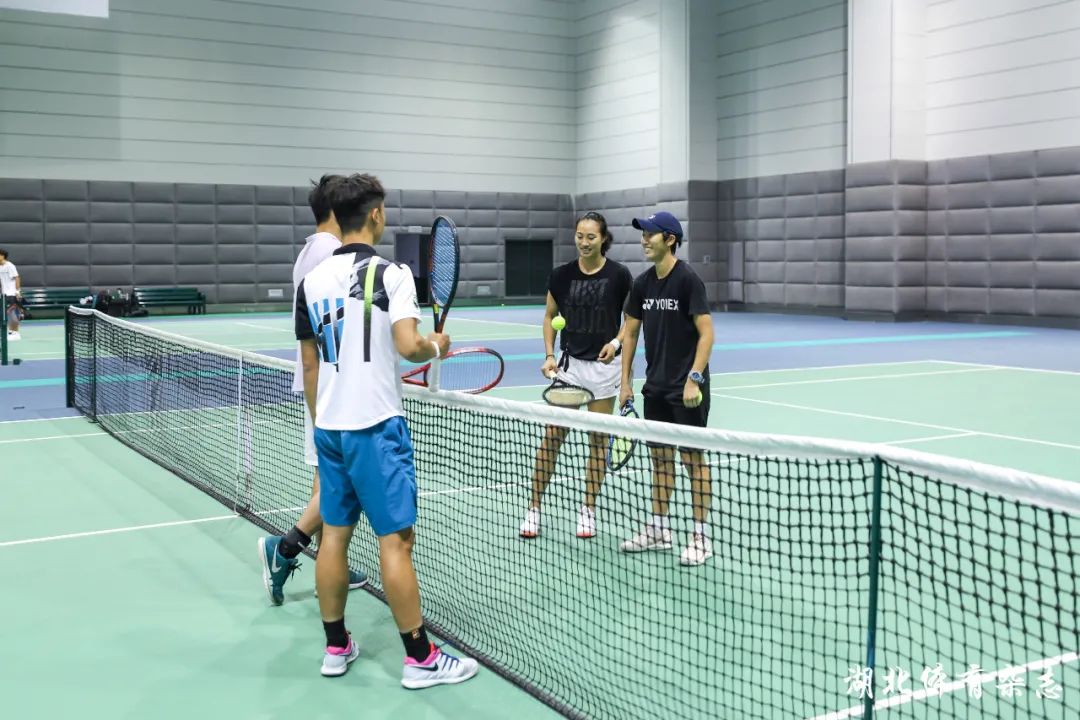 真情并不排 真情并不排